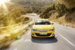 Opel Astra GTC 2011 года